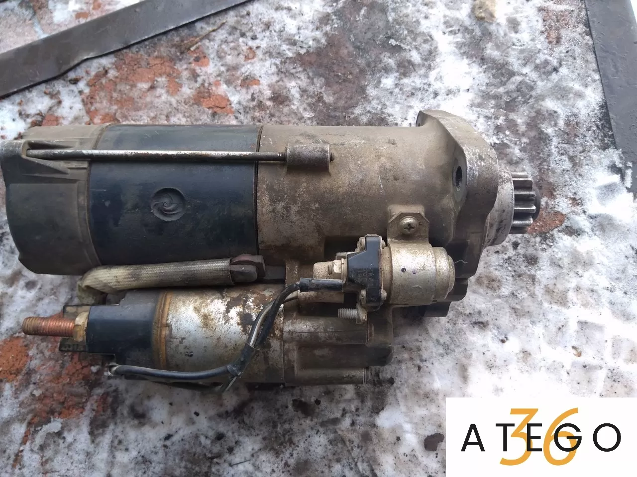 Стартер Актрос M009T83671