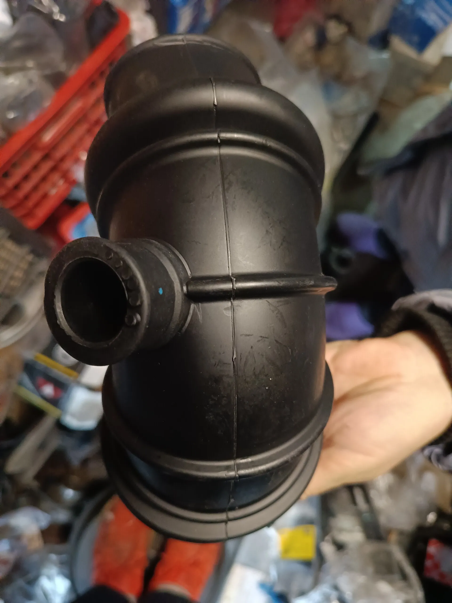 патрубок турбины A9041410083 двигателя OM904LA  Eco power