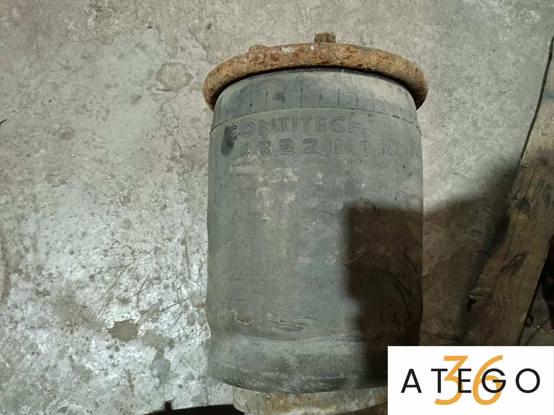 4885 N1 P02 подушка воздушная задняя MAN TGL в сборе